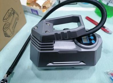 BRAND NEW Car Air Compressor Portable Inflatable Pump 12V Automobile Tire Inflator