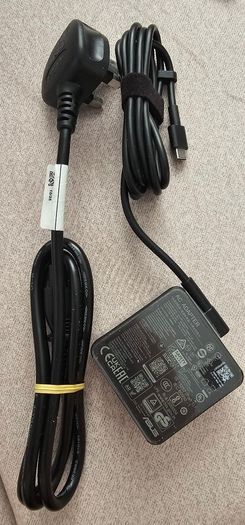 USB C Laptop charger