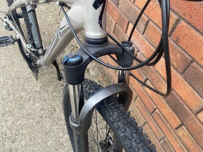 26 Inch Speczilzed Hardrock mountain bike