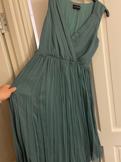 Brand new principles dusky sage green below knee chiffon dress - size 12