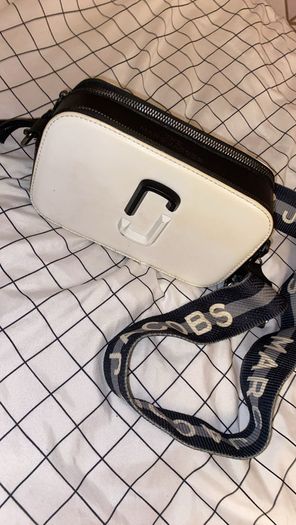 Marc jacobs crossbody bag