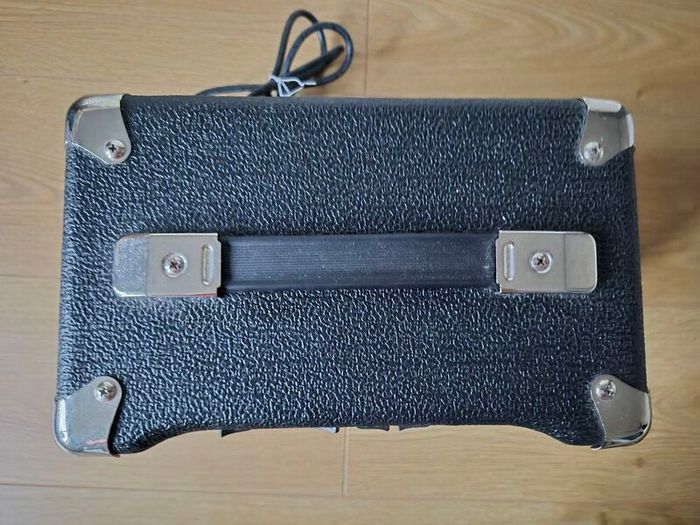 Electric Guitar Amplifier By Sx 10w Amp