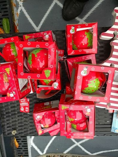 Christmas bits and pieces