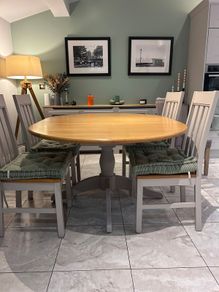 Extending Dining Table and 4 Chairs