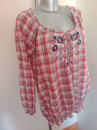 George long sleeve embroidered blouse size UK20 EU48 Postage included