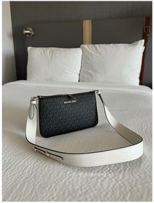 Perfect gift Michael Kors bag with ALL brand NEW accessories