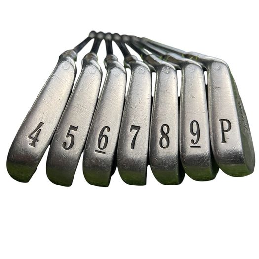 Titleist 735.CM Irons / 4-Pw / Dynamic Gold S300 Stiff
