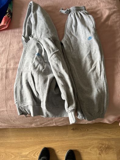 tracksuit boys Nike age 10