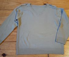 Age 4-5 V Neck Jumper