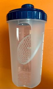 Shaker bottles, brand new