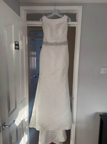 Margaret Moreland Allie wedding dress