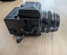 ZENZA BRONICA ETRSi 6X4.5 Medium Format Film Camera with lens PE F2.8 F 75mm , Excellent condition and working order