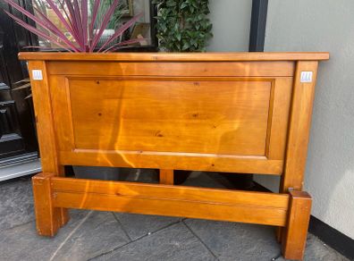 Extremely Solid 4Ft 6 Double Wooden Bed Frame - Can Deliver