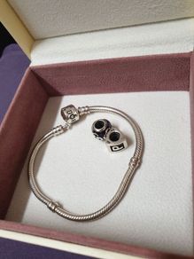 pandora bracelet