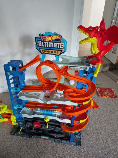Hot wheels