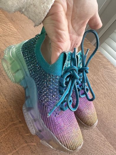 Steve Madden  runners