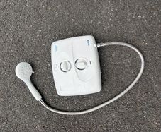 Triton T90Z Electric Shower Fully Working Complete with Shower Head