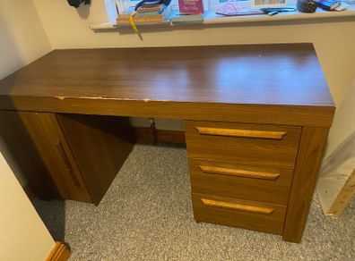 free desk