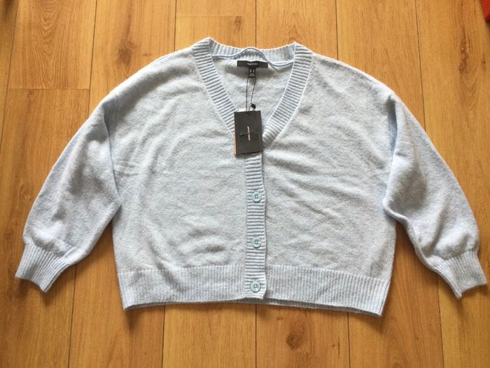 Super soft Vero Moda Cardigan Size XL Brand New