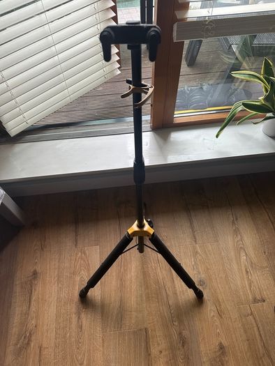 Yamah FGX 800c electro acoustic guitar