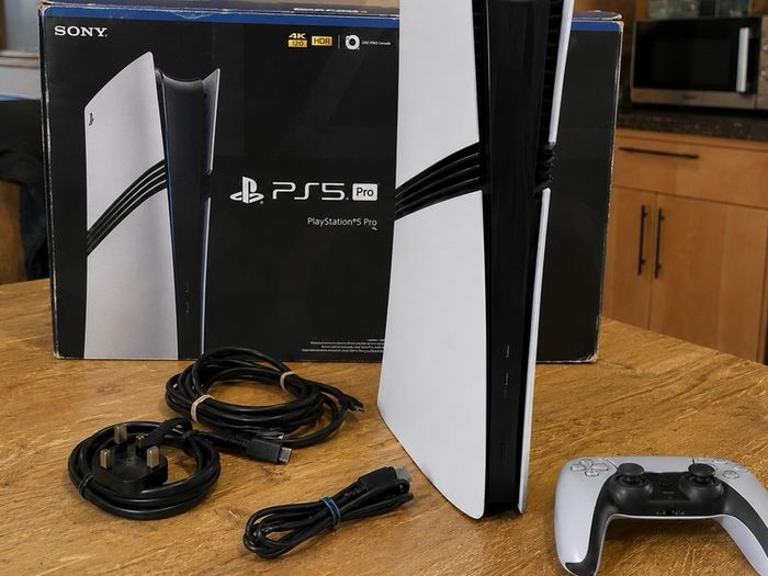 Ps5 Pro 2 terabytes (Boxed)
