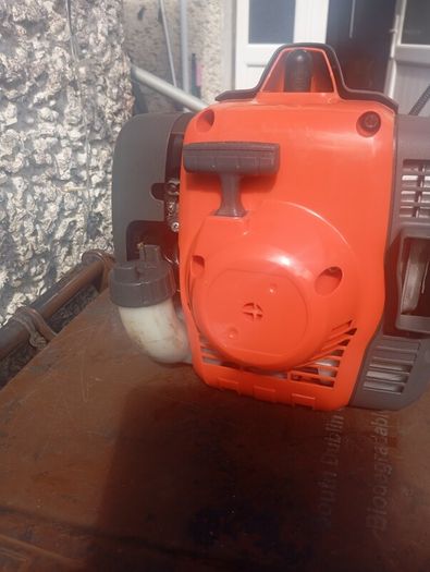 Husqvarna 129r strimmer