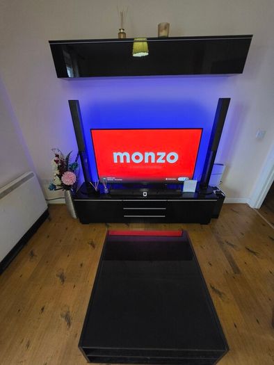 TV Unit & Centre Table