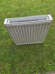 500 x 500 double radiator