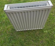 500 x 500 double radiator
