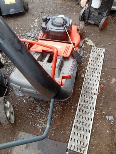 husqvarna lawnmower