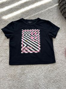 DKNY black tee (10y)