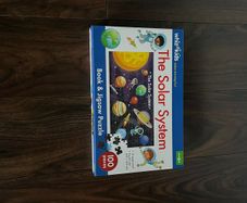 Solar system jigsaw and book