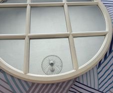 round mirror