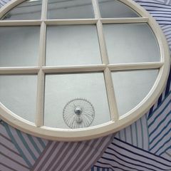 round mirror