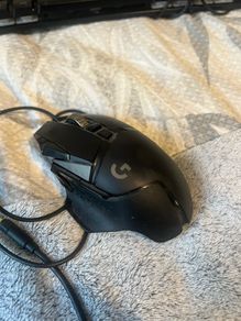 gaming mouse logitech G502 HERO