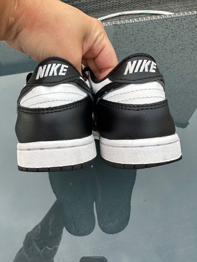 Nike dunks size 2.5
