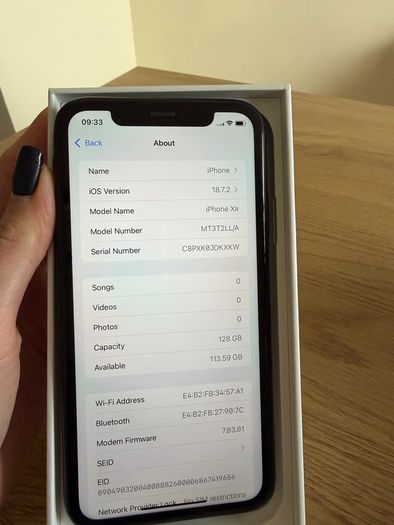 Iphone 10 R  (XR- 128GB - Black)