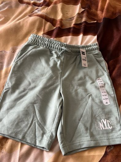 Boys short age 9/10