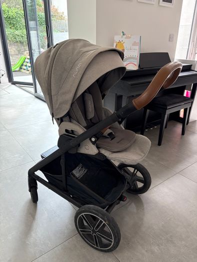 Nuna Mixx Next Buggy