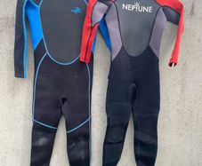 2 kids wetsuits grow from 1 into the other