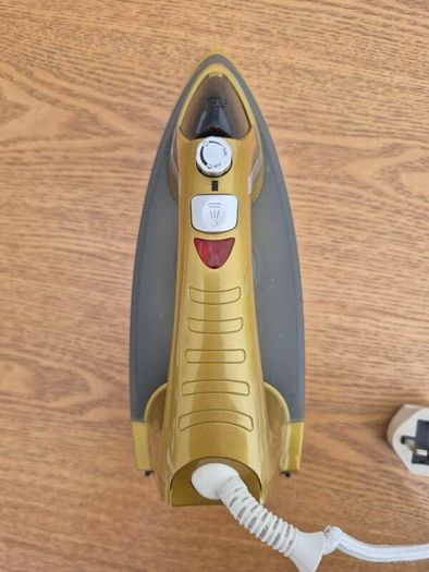 clothes iron