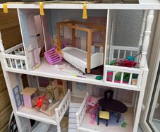 doll house
