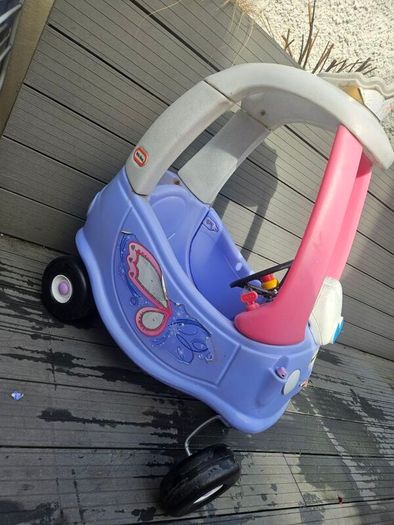 Little tikes car