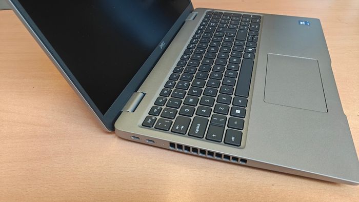 Dell Latitude 5550