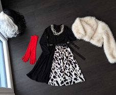 Cruella de Vil fancy dress costume set