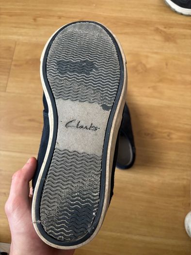 "Men's Clarks Navy Suede Lace-Up Shoes - Size 9.5- Great Condition"