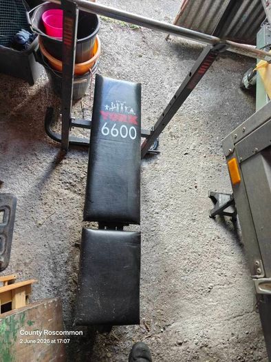 York 6600 adjustable bench and bar