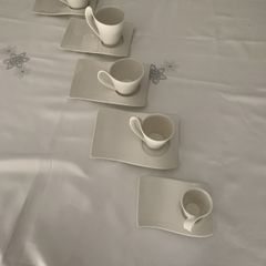 Villeroy & Boch New Wave cups & Saucers
