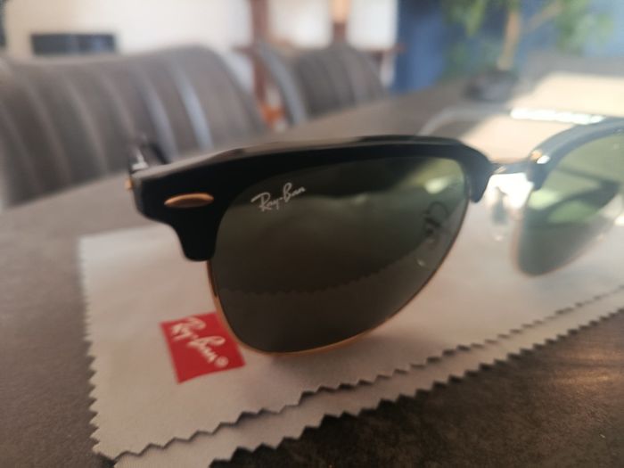 Ray-Ban Clubmaster RB3016 55/21