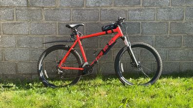 1yo Carrera Vengeance Mountain Bike (XL)